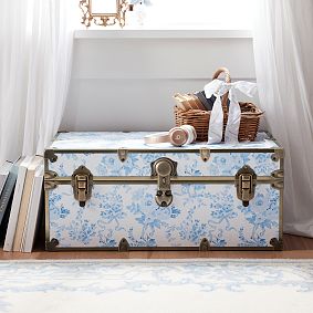 LoveShackFancy Garden Damask Standard Dorm Trunk (32")