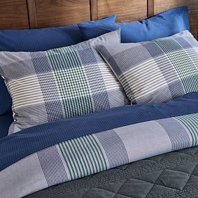 Liam Plaid Duvet Cover