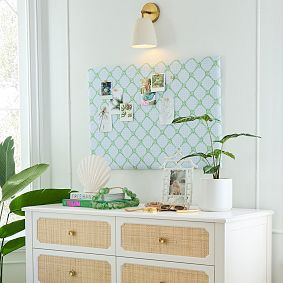 Clamshell Table Lamp (9")