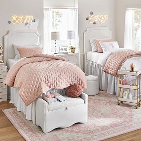 No Nails Auburn Tufted Wall Mounted Headboard