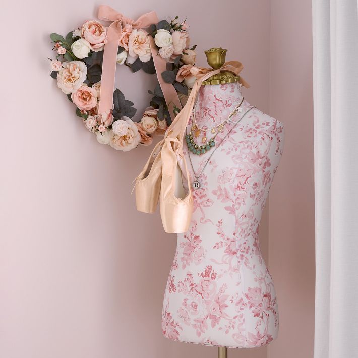 pink dress form mannequin Amazon.com: MNOXBCCO Pink Adjustable Dress Form Mannequin for Sewing Female Size 6-14, Pin-able Model Body with 13 Dials & 360 Degree Hem Guide, Up to 75" Height Adjustable for Clothing Display :