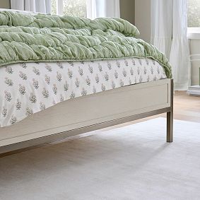 Blaire Classic Bed