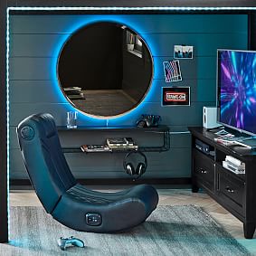 Metal Grid Shelf with Hooks (36")