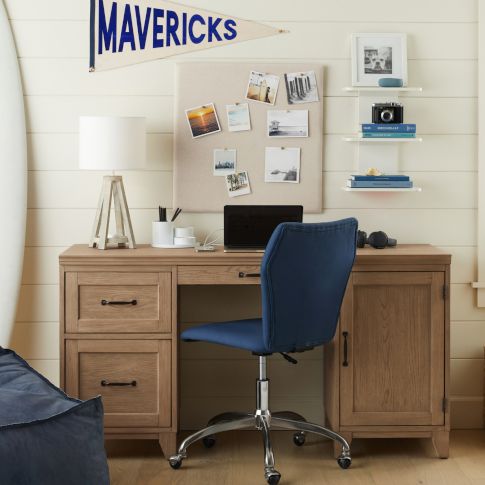 Streamlined Style Study Space