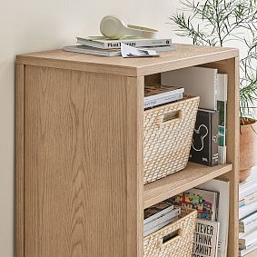 Keaton 2-Cubby Bookcase (22")