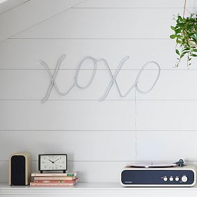 XOXO Neon Wall Light