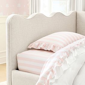 Millie Wavy Upholstered Daybed