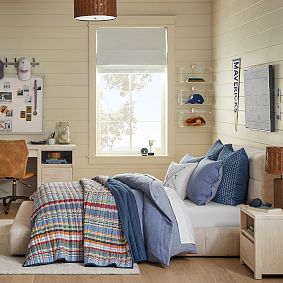 Pottery Barn Baldwin Platform Bed - Thumbnail 2