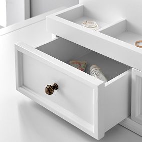 Hannah Makeup Organizer