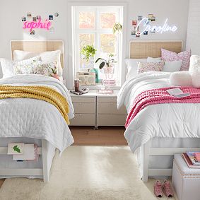 Create Your Own - Neon Theo LED Wall Light