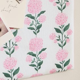 No Nails Dorm Pinboard (36"x24")