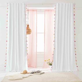 Side Pom Sheer Curtain 