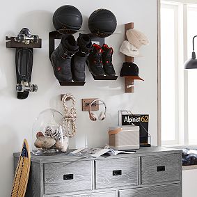 Shoe &amp; Hat Metal Wall Organization