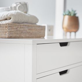 Rhys 8-Drawer Wide Dresser (52w x 21d")