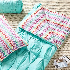 Pintuck Sleeping Bag &amp; Pillowcase, Pretty Petals