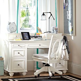 Chelsea Swivel Chair &amp; Cushion