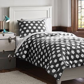 Dot Chic Essential Value Bedding Set, Black