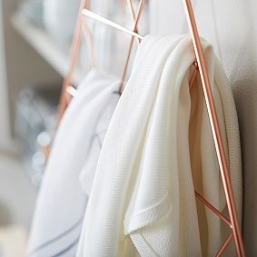 Umbra® Pendant Triangle Scarf Hanger