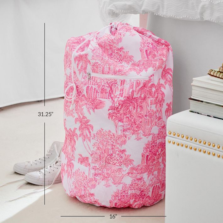 Lilly Pulitzer Essential Laundry Backpack | Pottery Barn Teen display picture 1