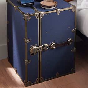 Faux Leather Bedside Dorm Trunk (18")