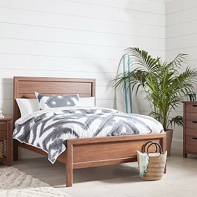 Sutton Bed, Walnut