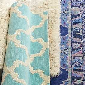 Breezy Lattice Rug