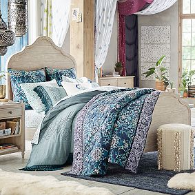 Genevieve Bed