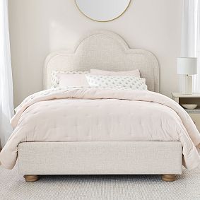Chelsea Upholstered Classic Bed