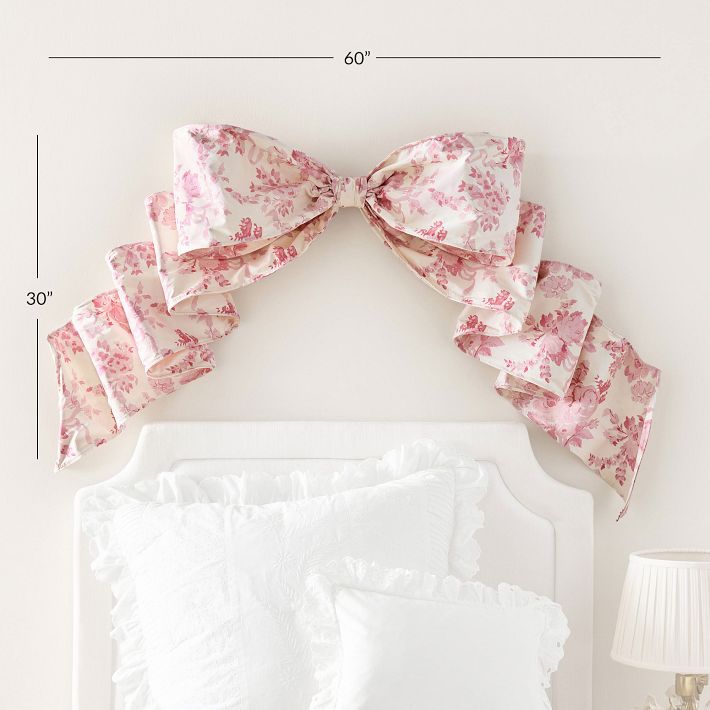 LoveShackFancy Bow Decor | Pottery Barn Teen display picture 3