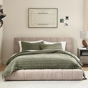 Baldwin Platform Upholstered Bed