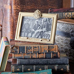 HARRY POTTER™ HOGWARTS™ Picture Frame