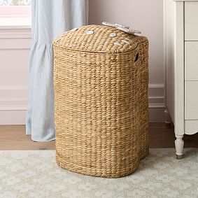 Hello Kitty® Heritage Lidded Hamper (17"x28")