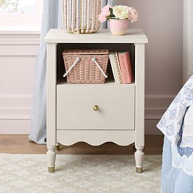 Camille Nightstand (19.5")