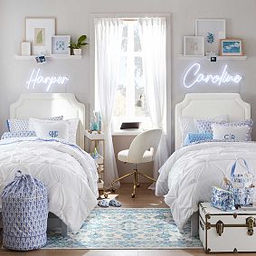 Auburn Tufted No Nails Dorm Headboard