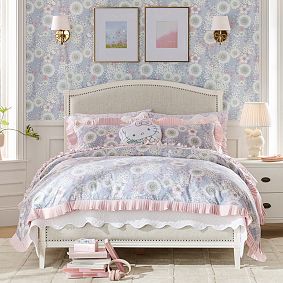 Hello Kitty&reg; & Friends Daisy Duvet Cover