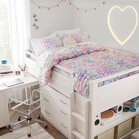 Tie-Dye Marshmallow Jersey Quilt