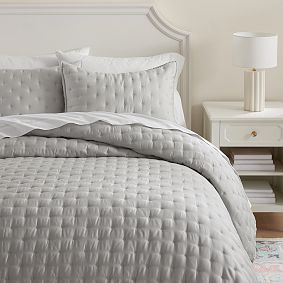 Amelia TENCEL™ Quilt