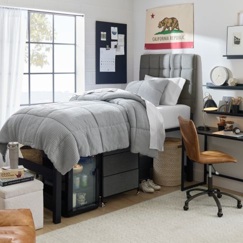 Best Coast Dorm Room