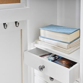 Hampton Vanity Bookcase with Mirror (18")