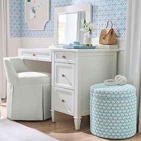 Auburn Light Up Flip-Top Vanity (44")