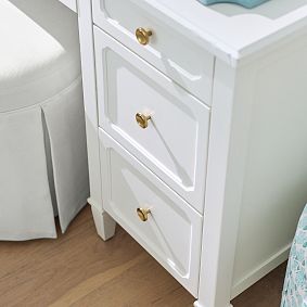 Auburn Light Up Flip-Top Vanity (44")