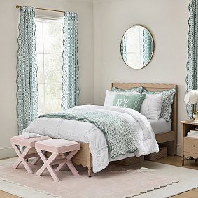 Scallop Dot Rug