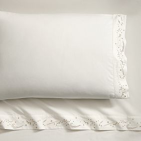 Harry Potter<sup>&trade;</sup> Secret Spells Glow in the Dark Sheet Set