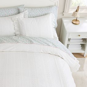Hill House Home Eyelet Duvet Cover