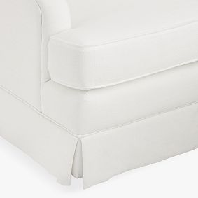Greenwich Tufted Swivel Chair