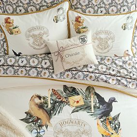 Harry Potter<sup>&trade;</sup> Wreath Duvet Cover