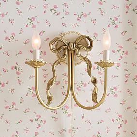 LoveShackFancy Bow Candelabra Plug-In Sconce (13"x12")