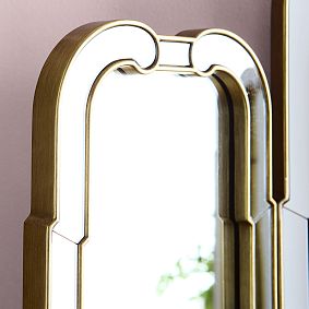 <i>Wicked</i> Trifold Vanity Mirror (37"x26")