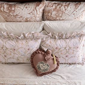 Harry Potter<sup>&trade;</sup> Hedwig<sup>&trade;</sup> Flora Faux Fur Euro Pillow