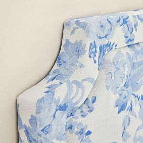 LoveShackFancy Smart Auburn Tufted No Nails Dorm Headboard
